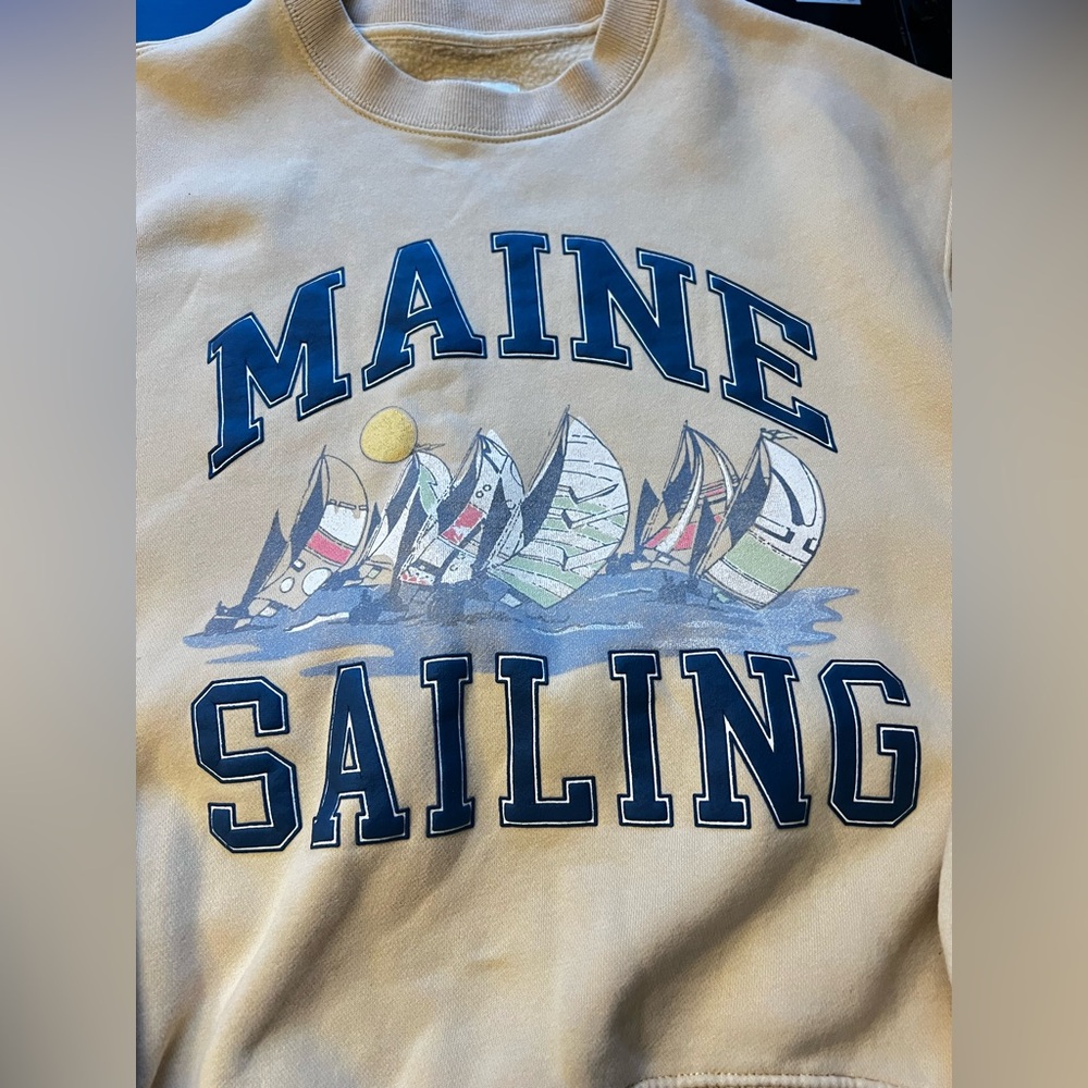 Abercrombie & Fitch (Yellowy mustard color) Maine sailing  Crewneck Sweatshirt - Picture 6 of 11